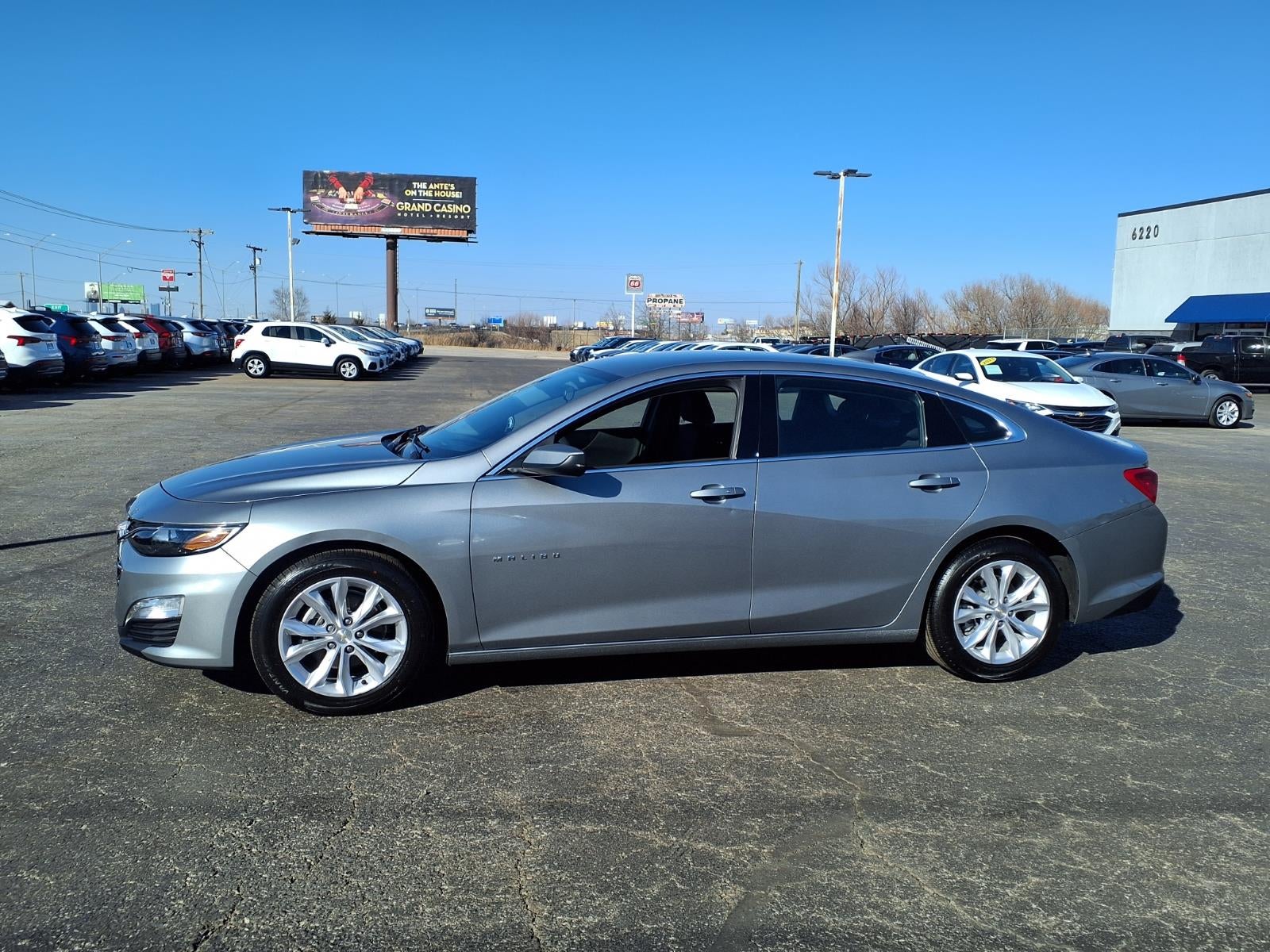 2023 Chevrolet Malibu LT