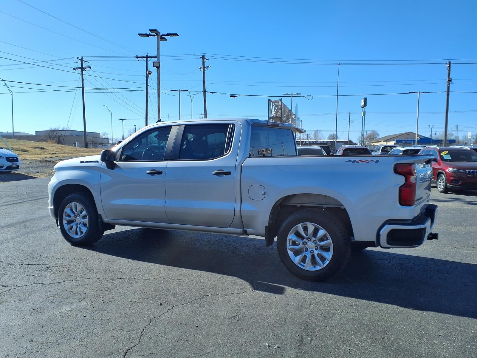 2022 Chevrolet Silverado 1500 Custom