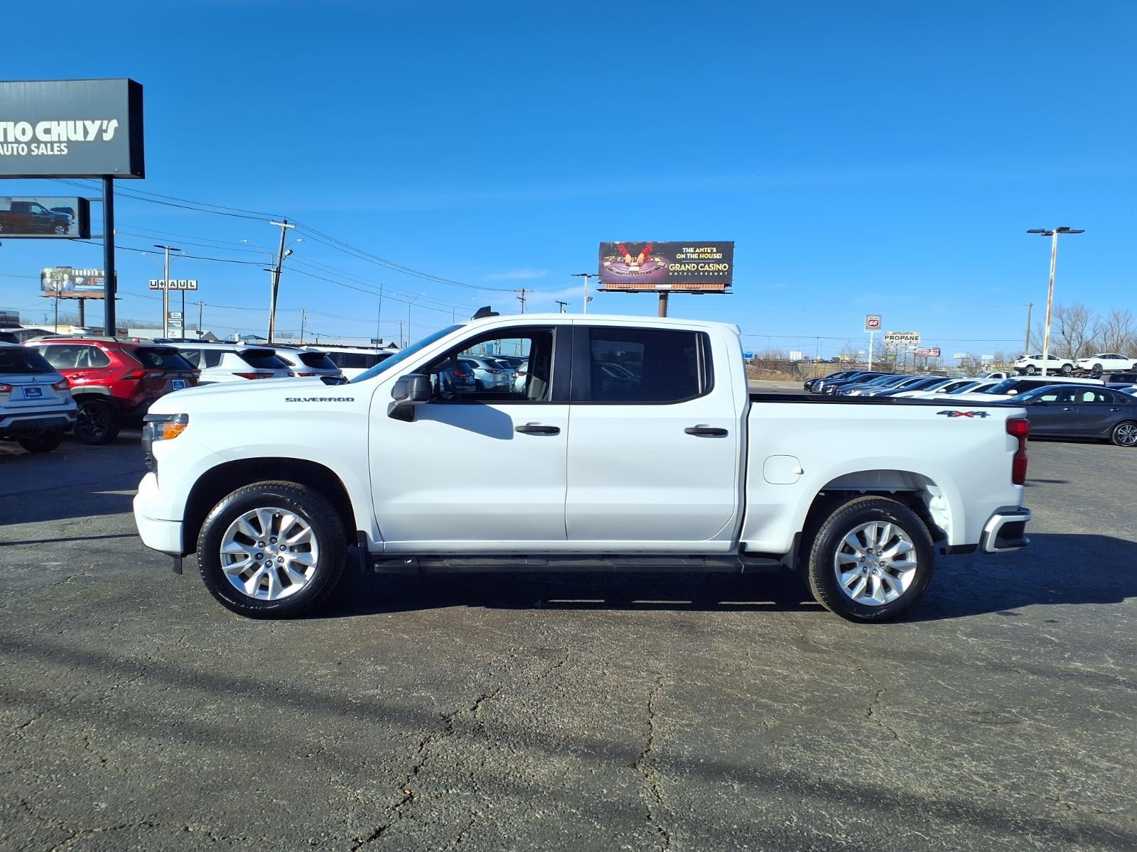 2023 Chevrolet Silverado 1500 Custom