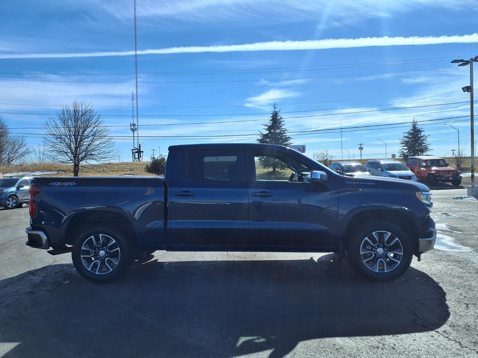 2023 Chevrolet Silverado 1500 LT