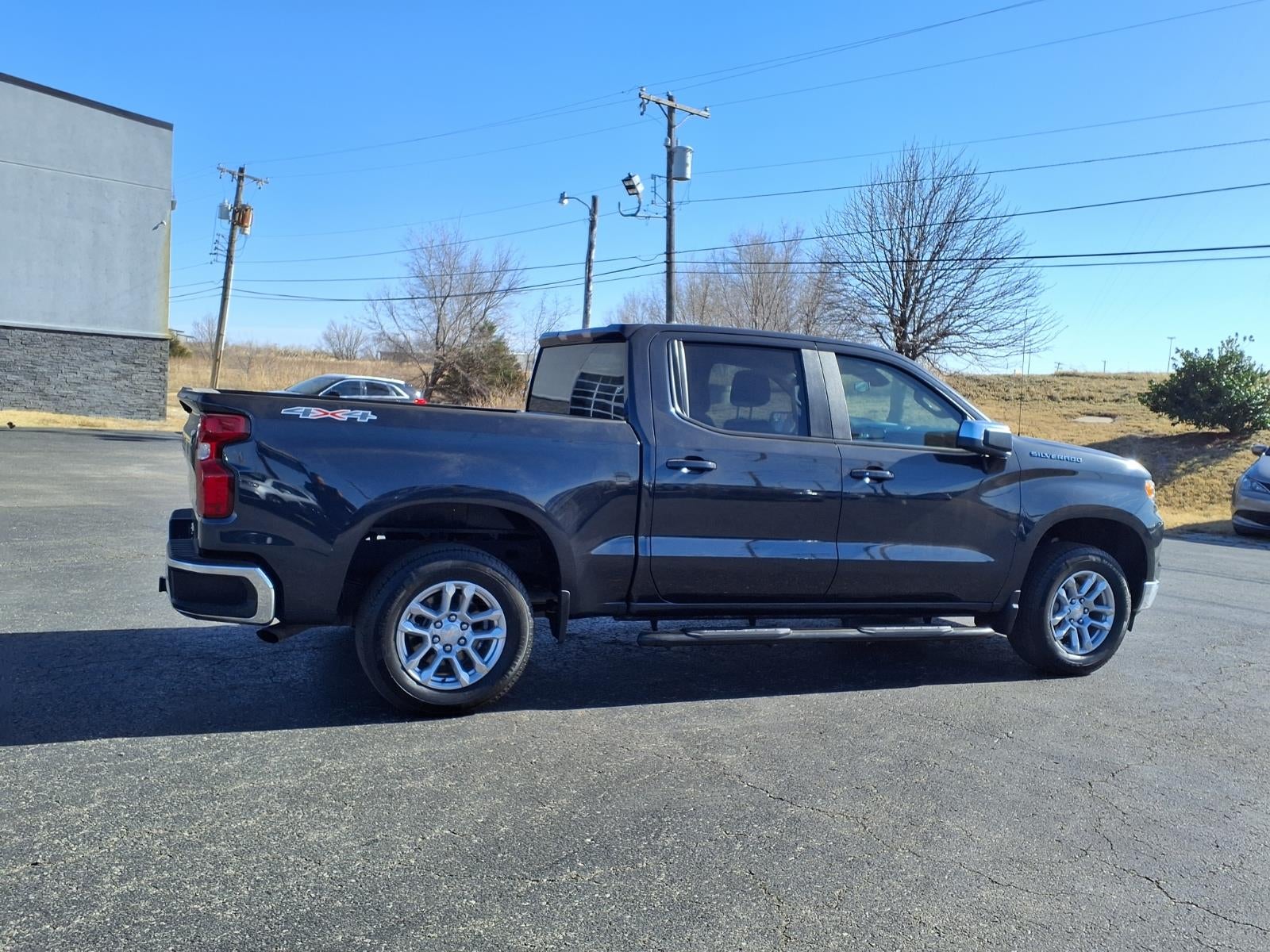 2024 Chevrolet Silverado 1500 LT