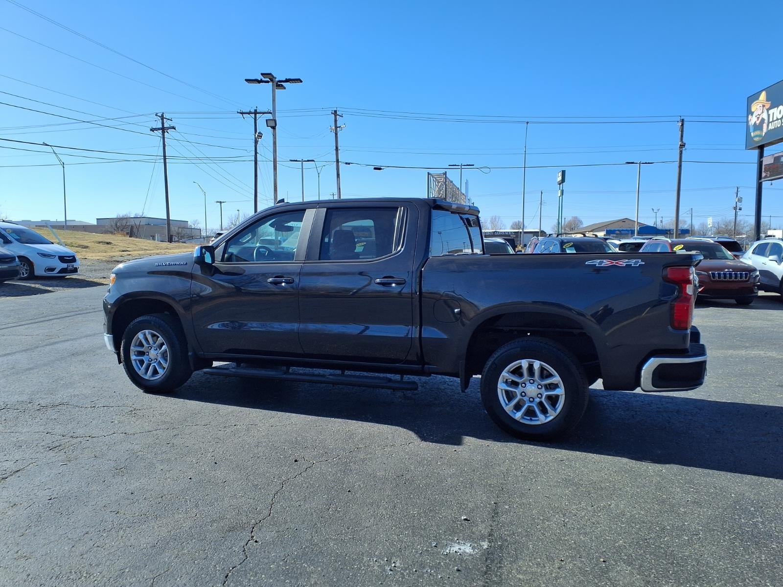 2024 Chevrolet Silverado 1500 LT