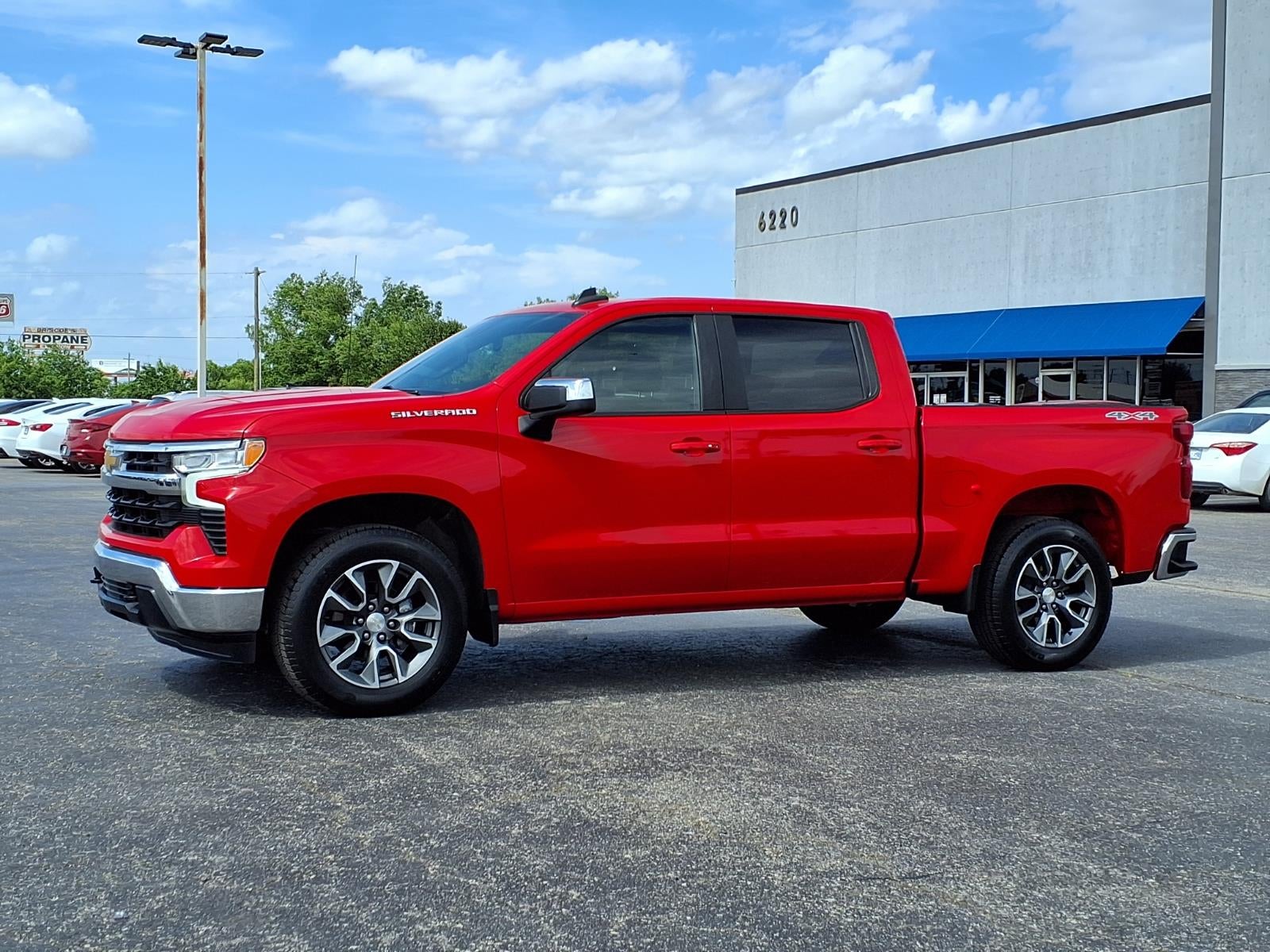2023 Chevrolet Silverado 1500 LT