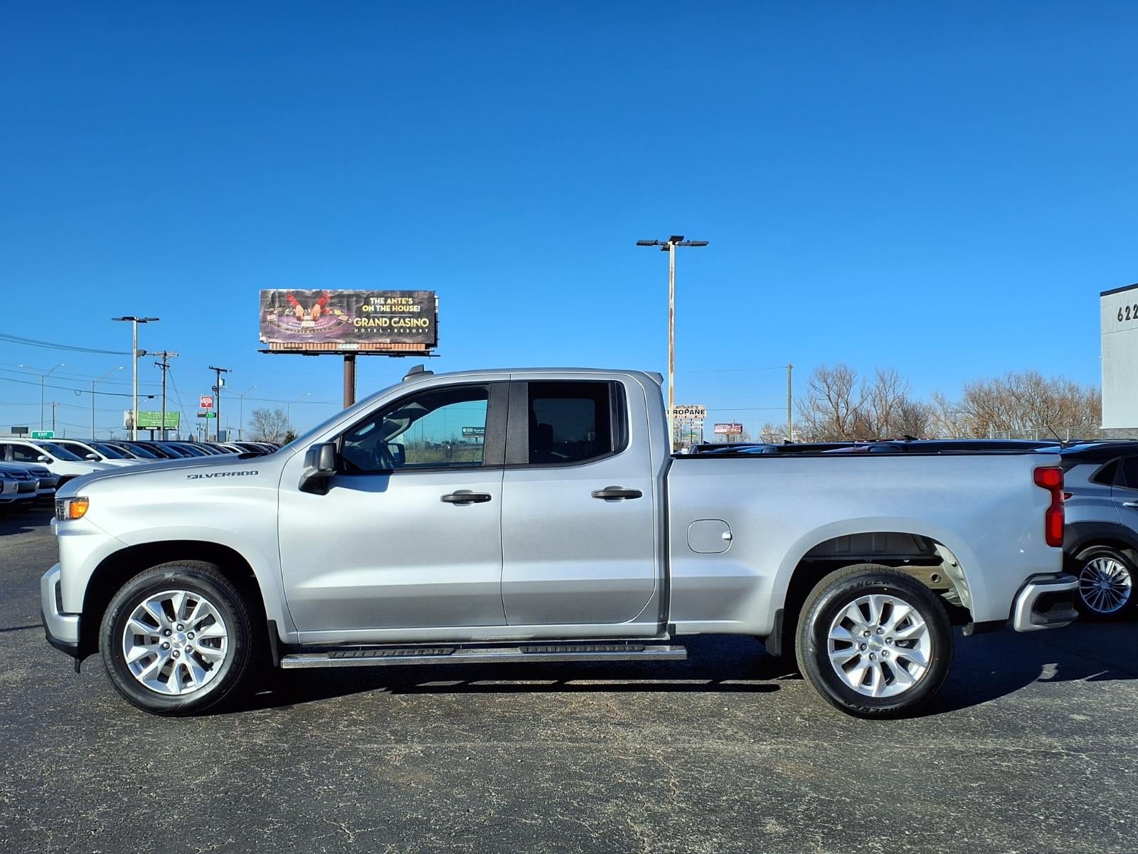 2020 Chevrolet Silverado 1500 Custom