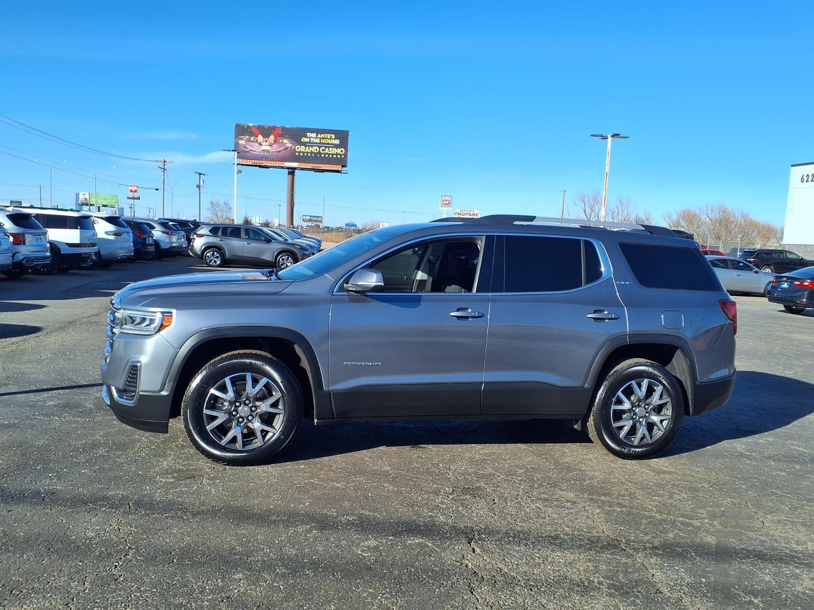 2021 GMC Acadia SLE