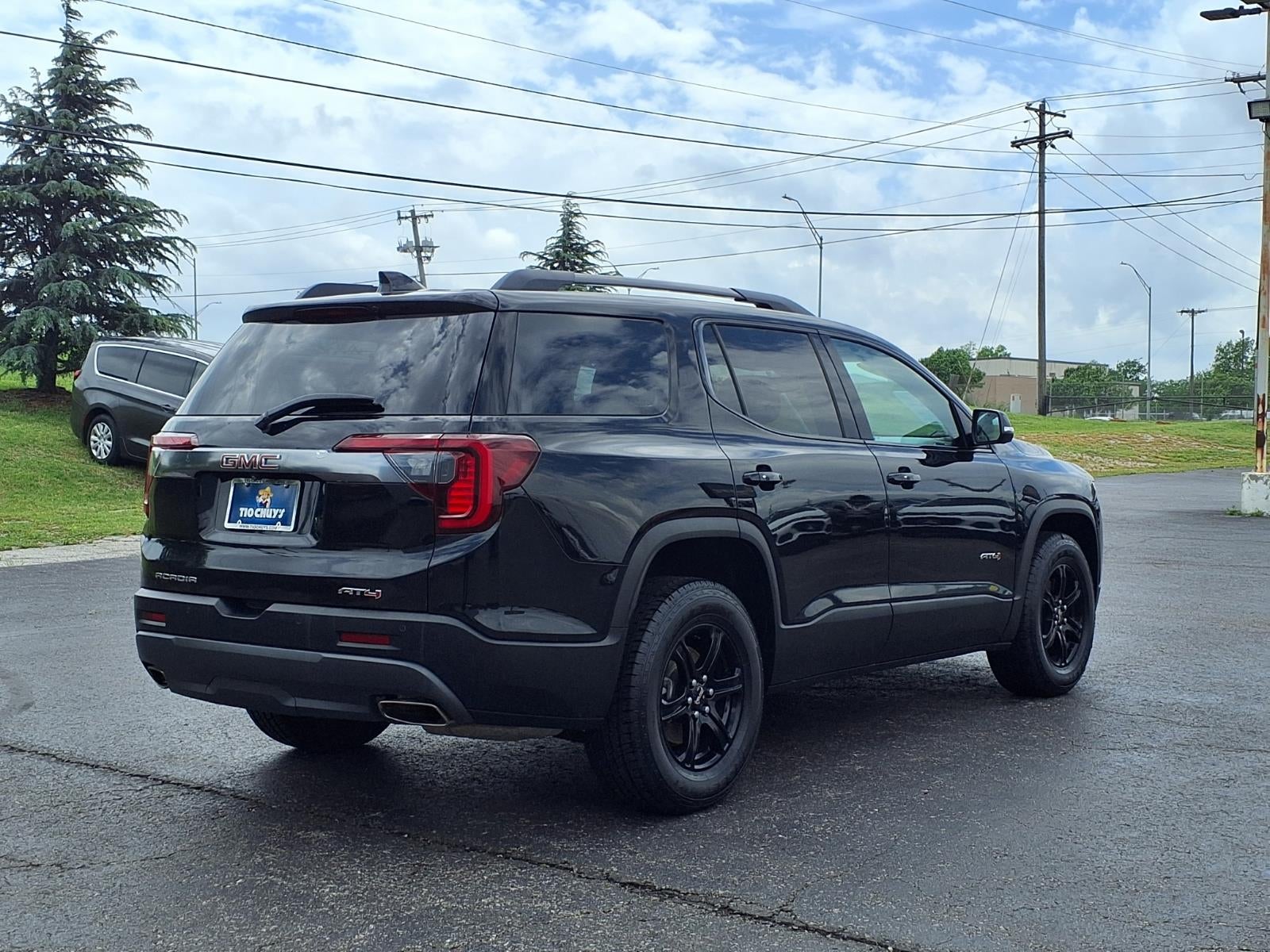 2021 GMC Acadia AT4