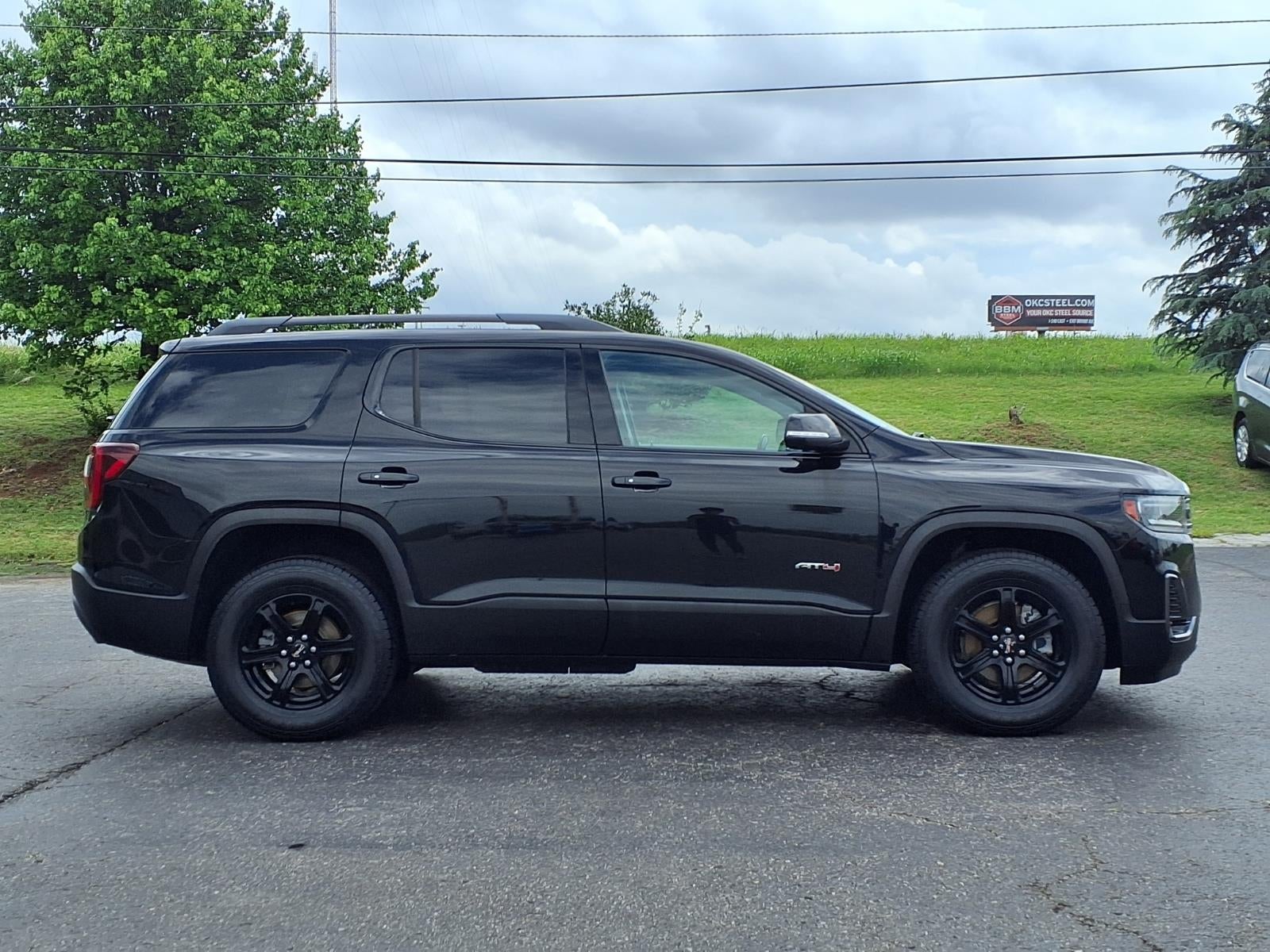 2021 GMC Acadia AT4