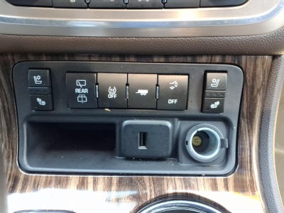 2016 GMC Acadia Denali
