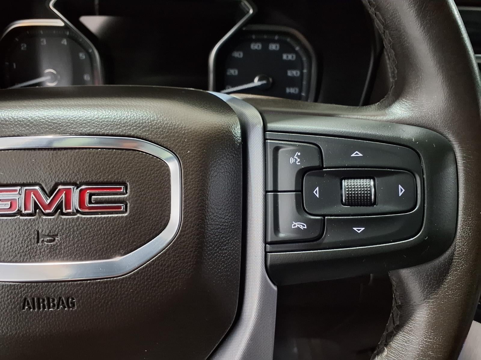 2021 GMC Yukon XL SLT