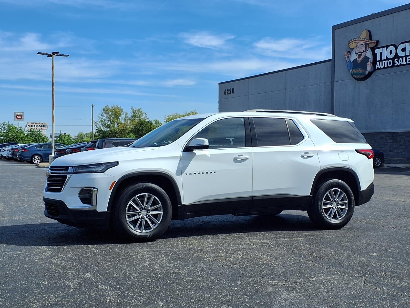 2023 Chevrolet Traverse LT Cloth