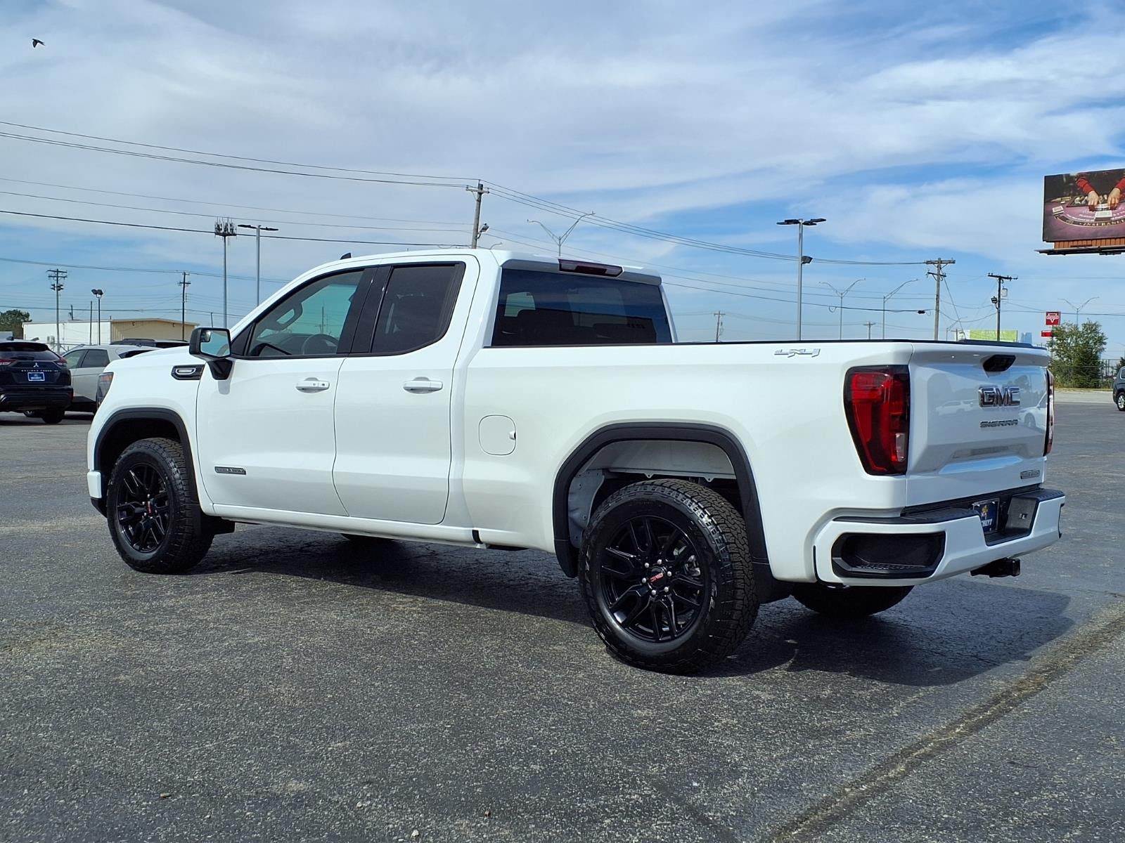 2025 GMC Sierra 1500 Elevation