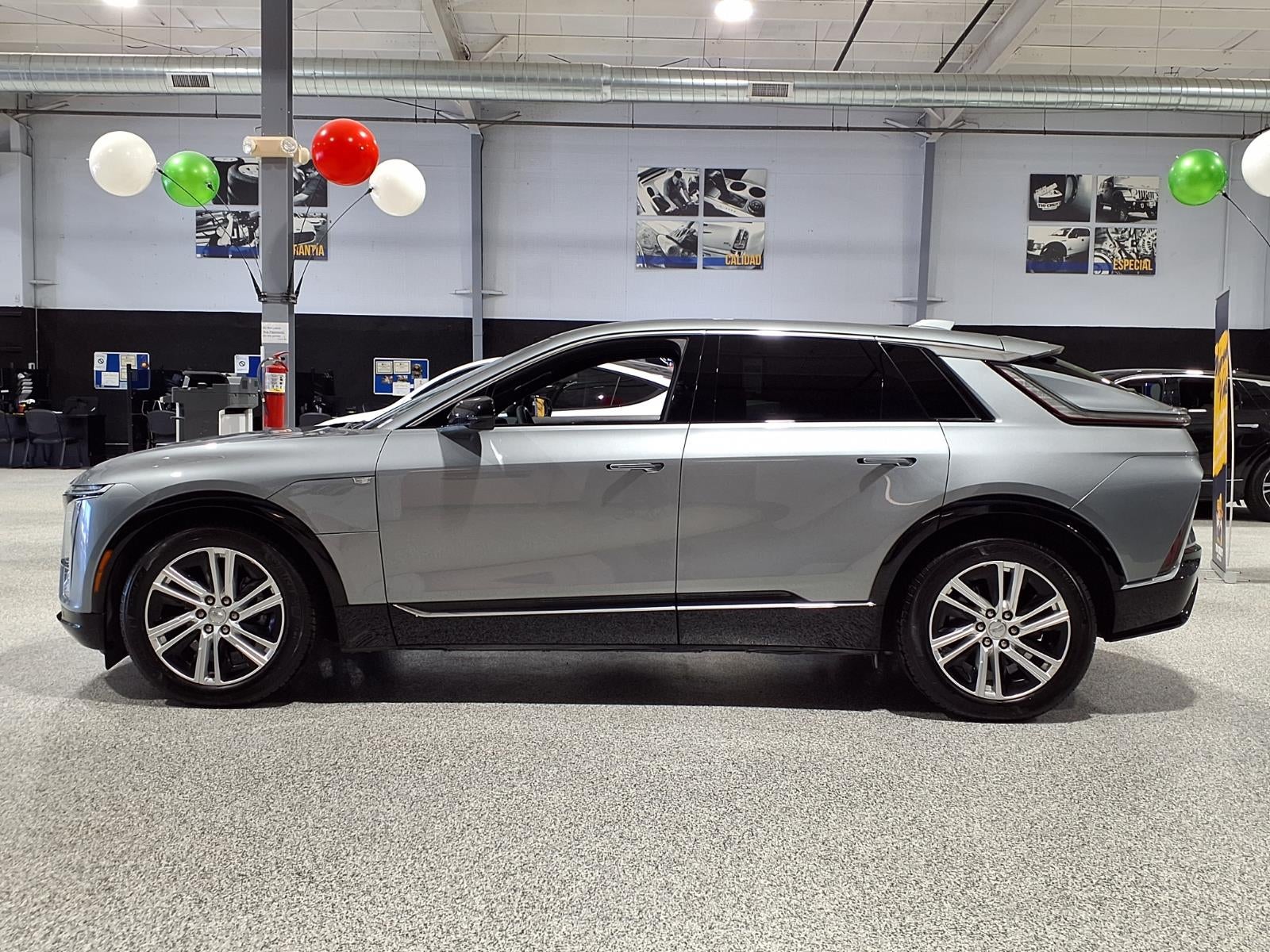 2024 Cadillac LYRIQ Tech