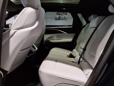 2024 Cadillac LYRIQ Luxury 1