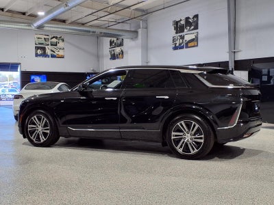 2024 Cadillac LYRIQ Luxury 1