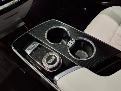 2024 Cadillac LYRIQ Luxury 1