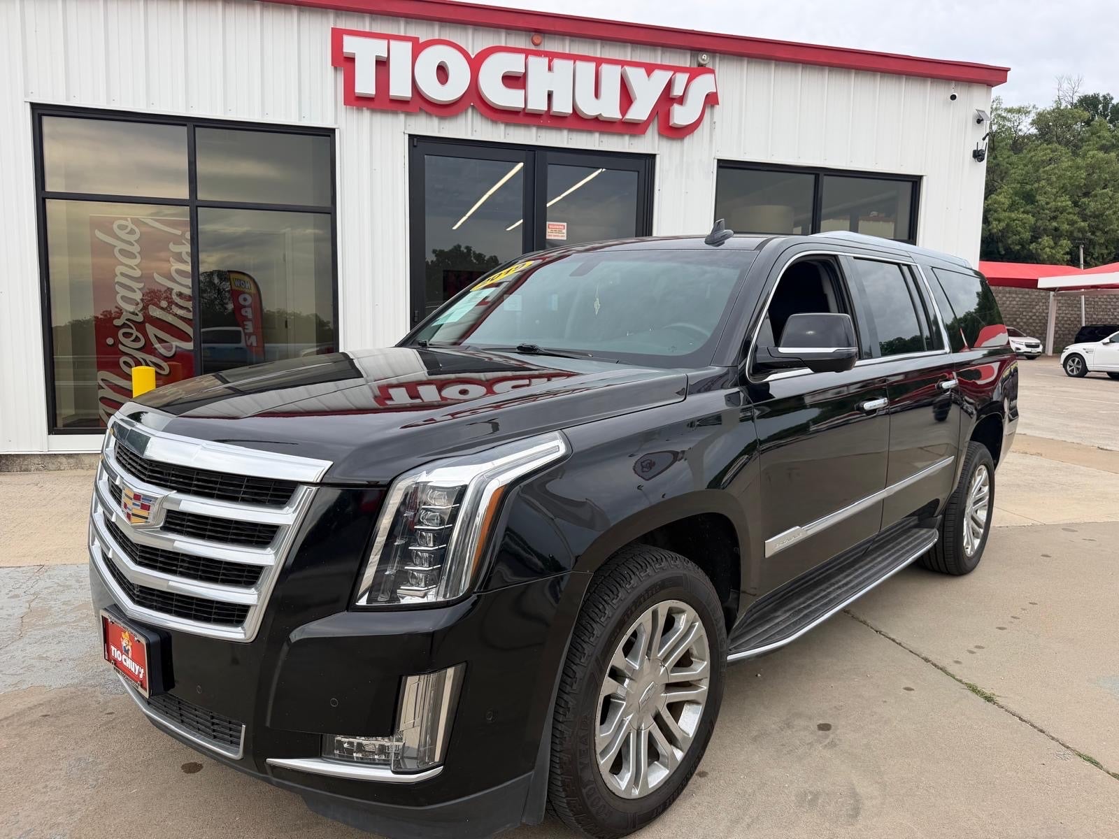 2017 Cadillac Escalade ESV 2WD's photo