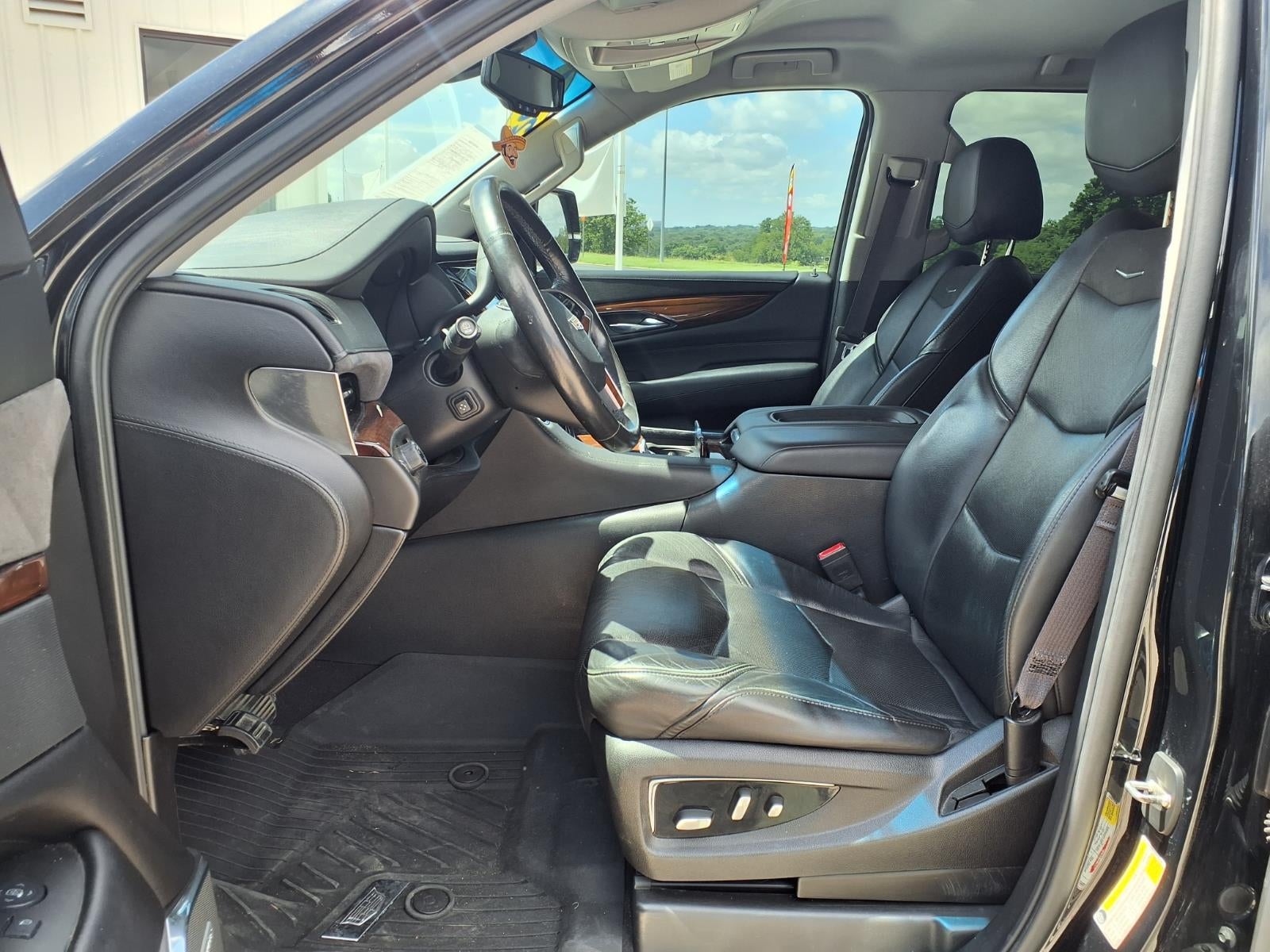 2017 Cadillac Escalade ESV Standard