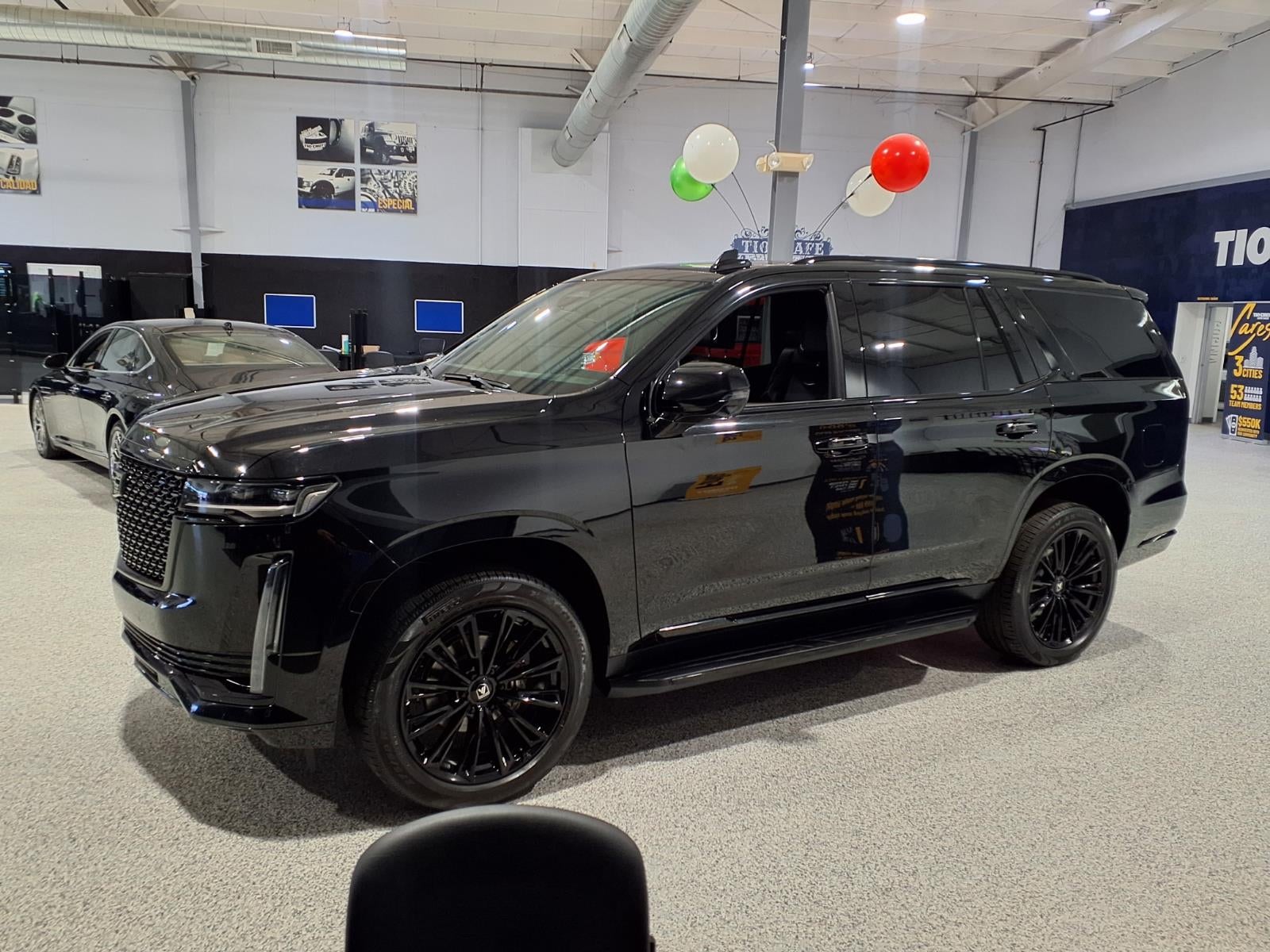 2021 Cadillac Escalade Luxury