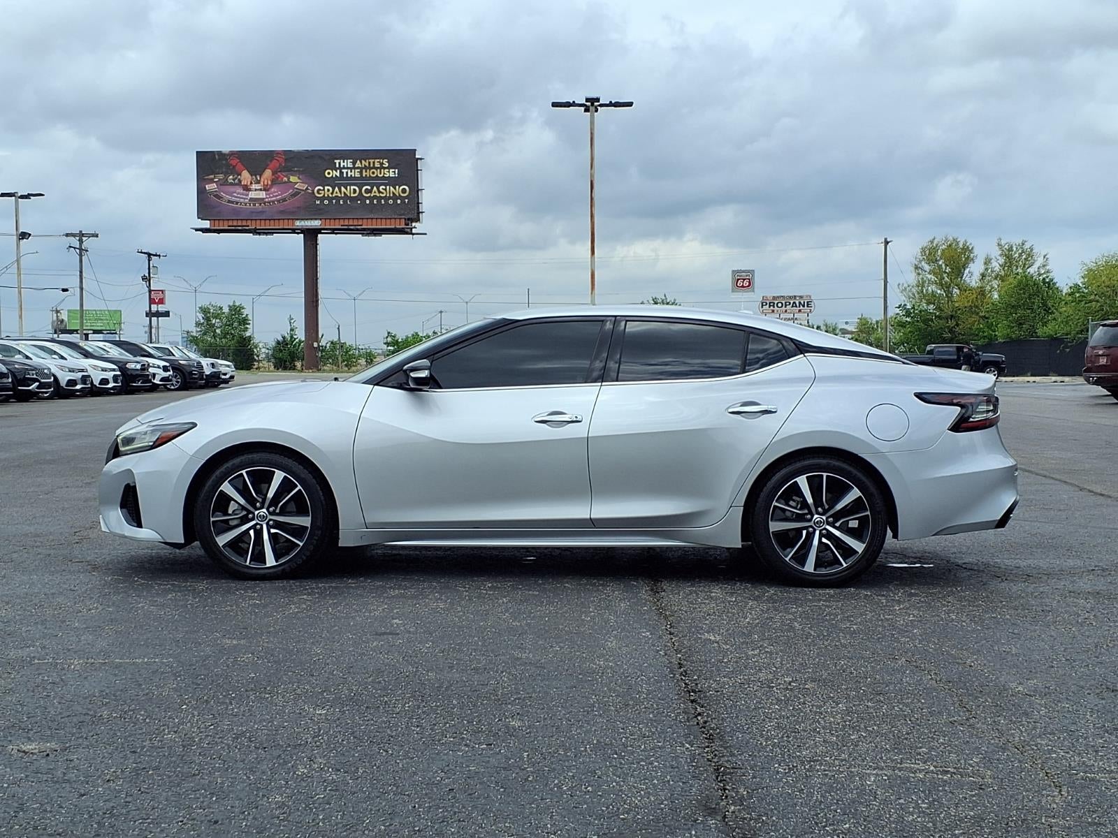 2022 Nissan Maxima 3.5 SV