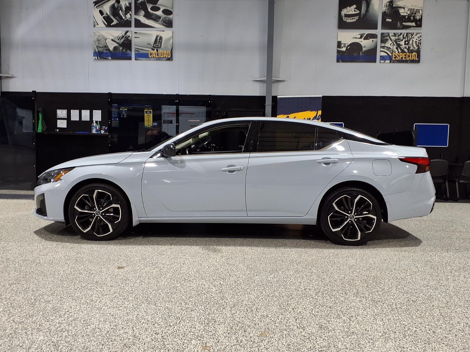 2023 Nissan Altima 2.5 SR