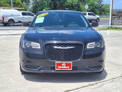 2020 Chrysler 300 Touring