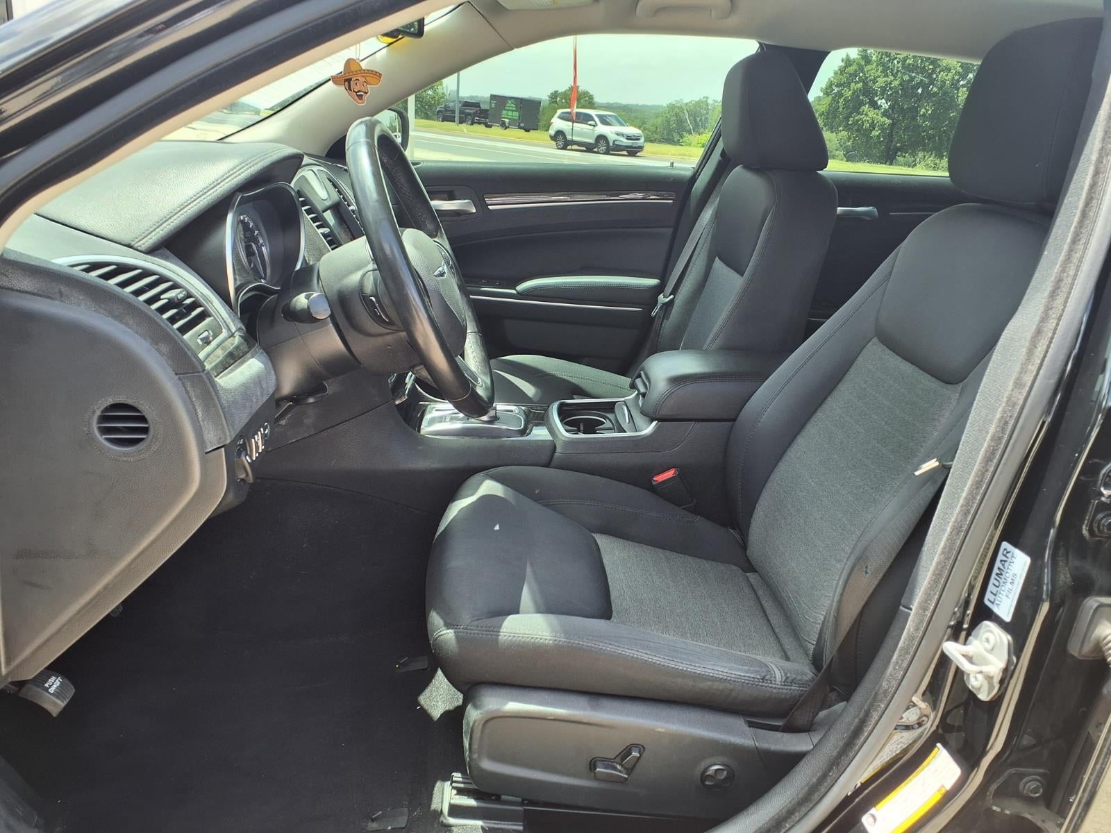 2020 Chrysler 300 Touring