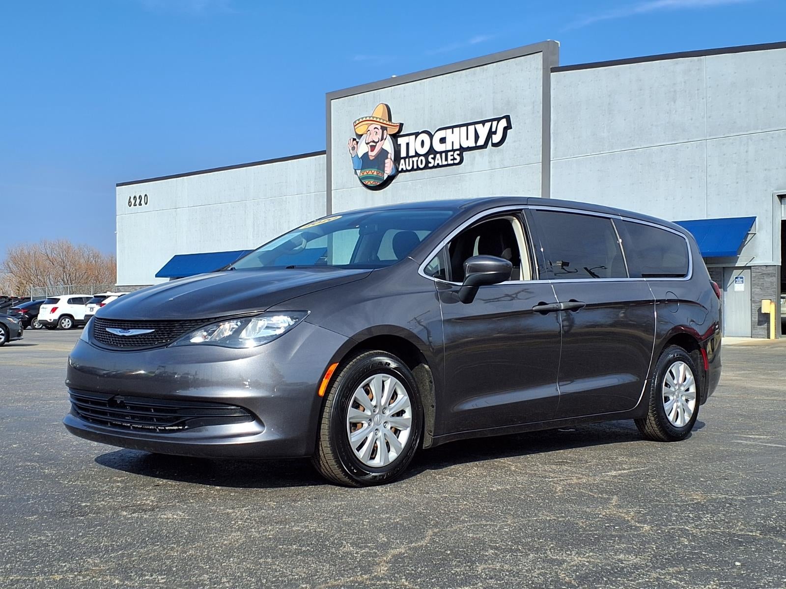 2020 Chrysler Voyager L