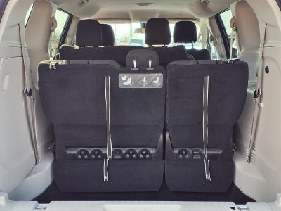 2020 Chrysler Voyager L