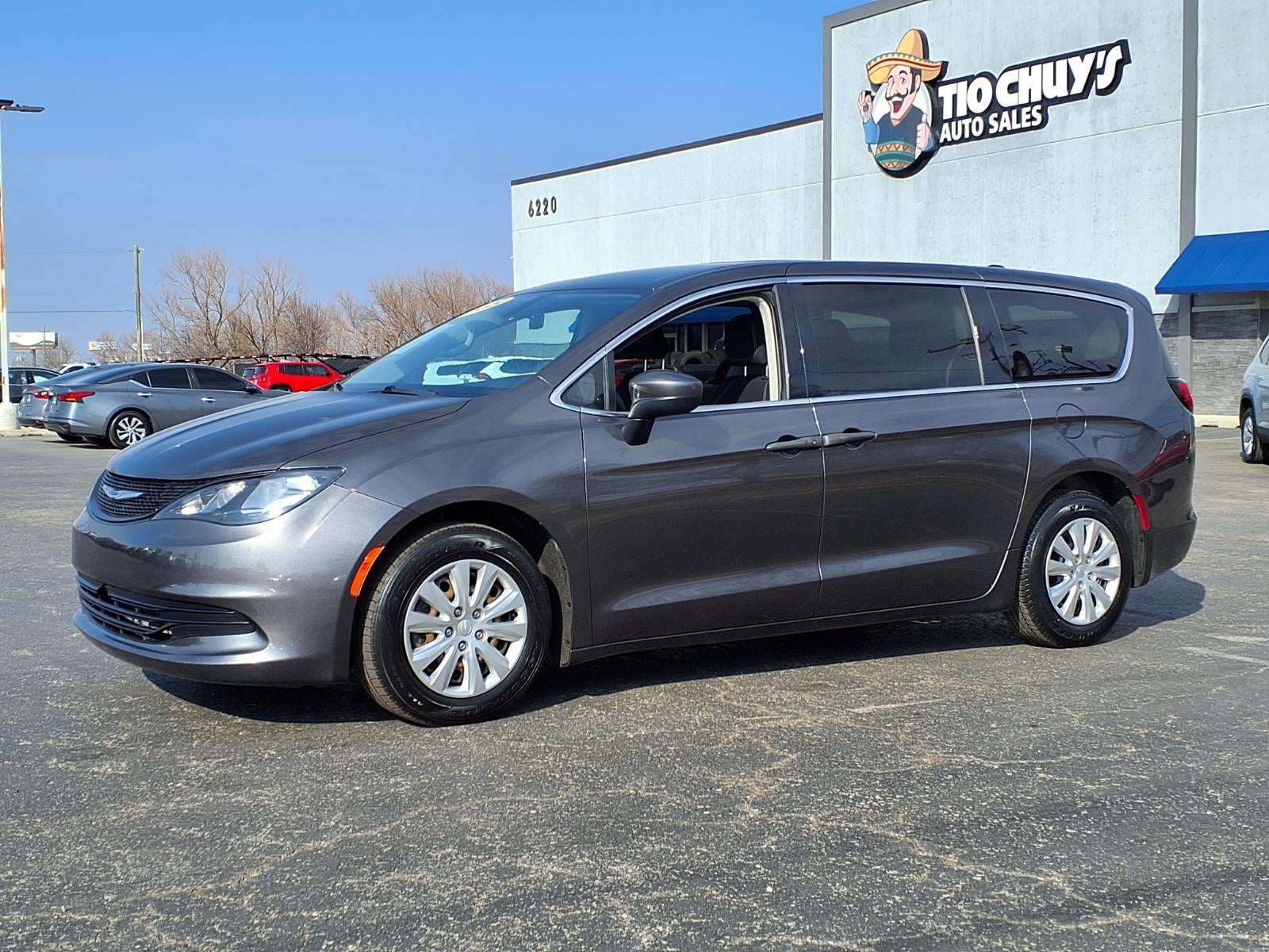 2020 Chrysler Voyager L
