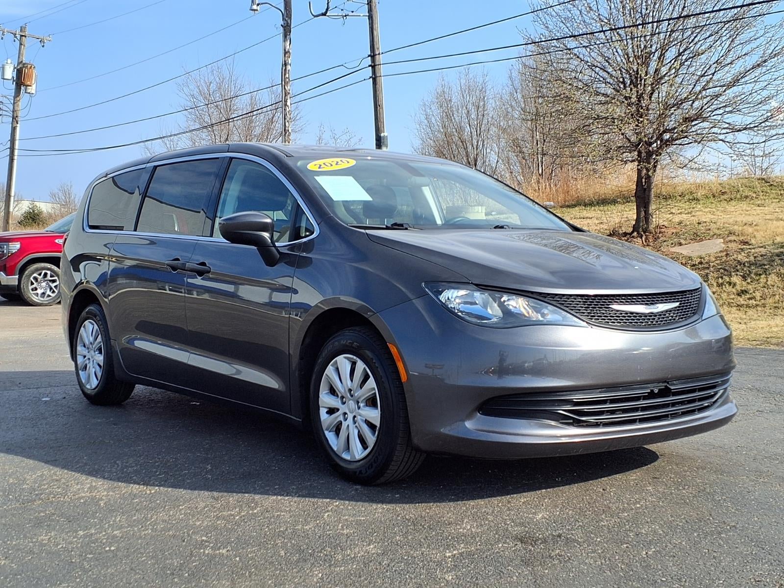 2020 Chrysler Voyager L