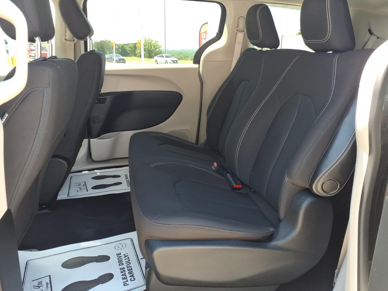 2020 Chrysler Voyager L