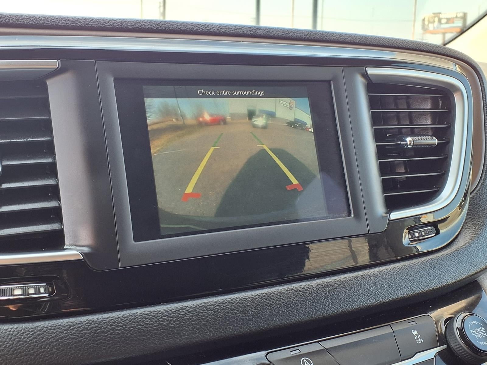 2020 Chrysler Voyager L