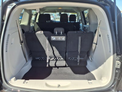 2020 Chrysler Voyager L