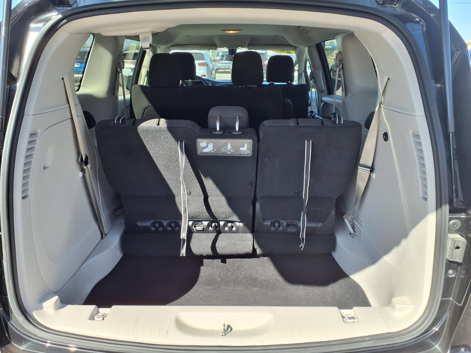 2020 Chrysler Voyager L