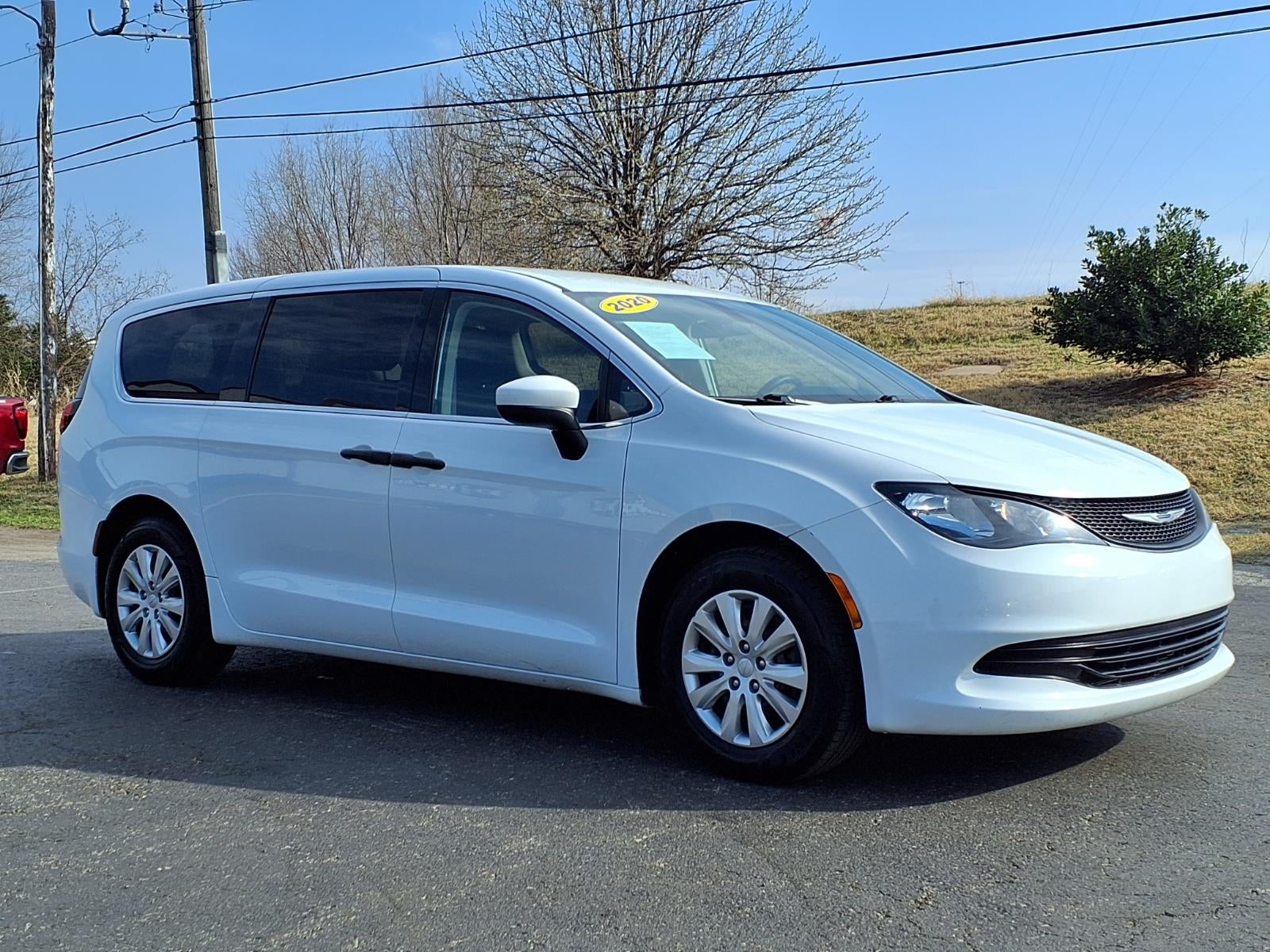 2020 Chrysler Voyager L