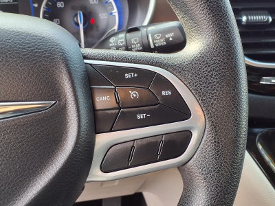 2020 Chrysler Voyager L