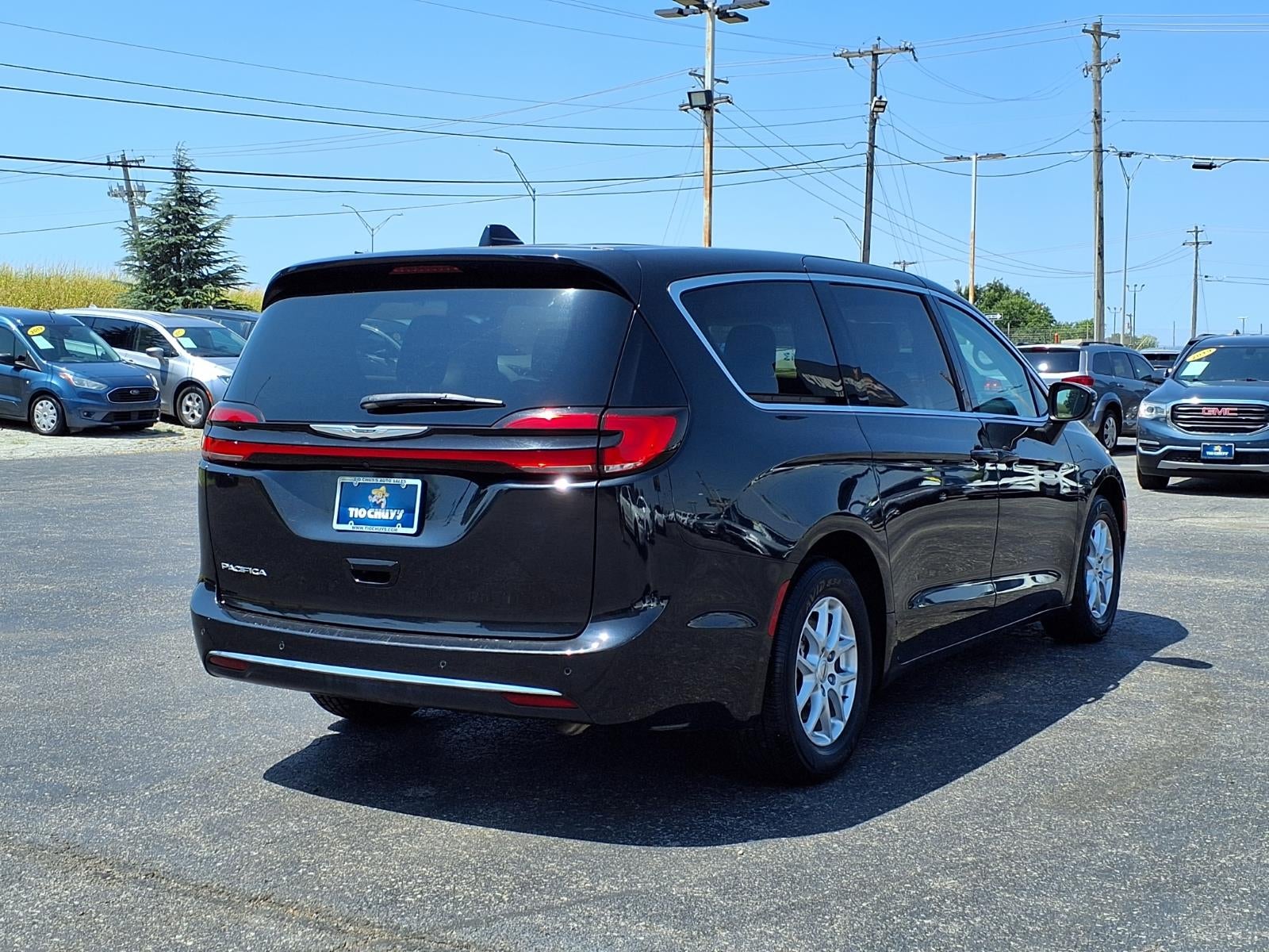 2023 Chrysler Pacifica Touring L