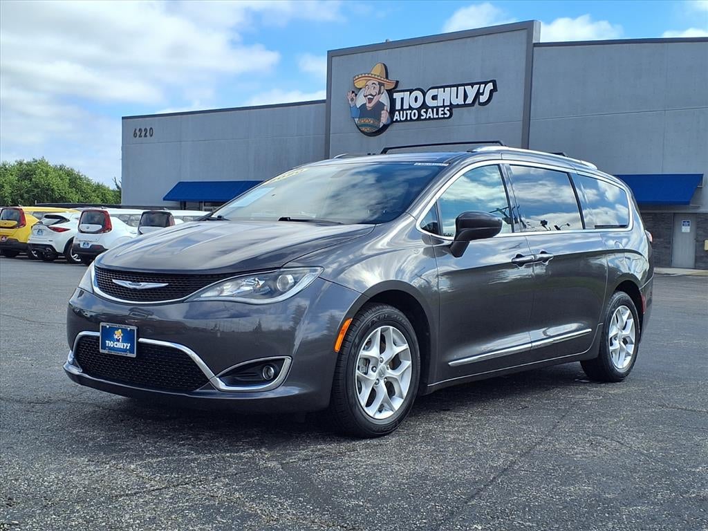 2020 Chrysler Pacifica Touring L