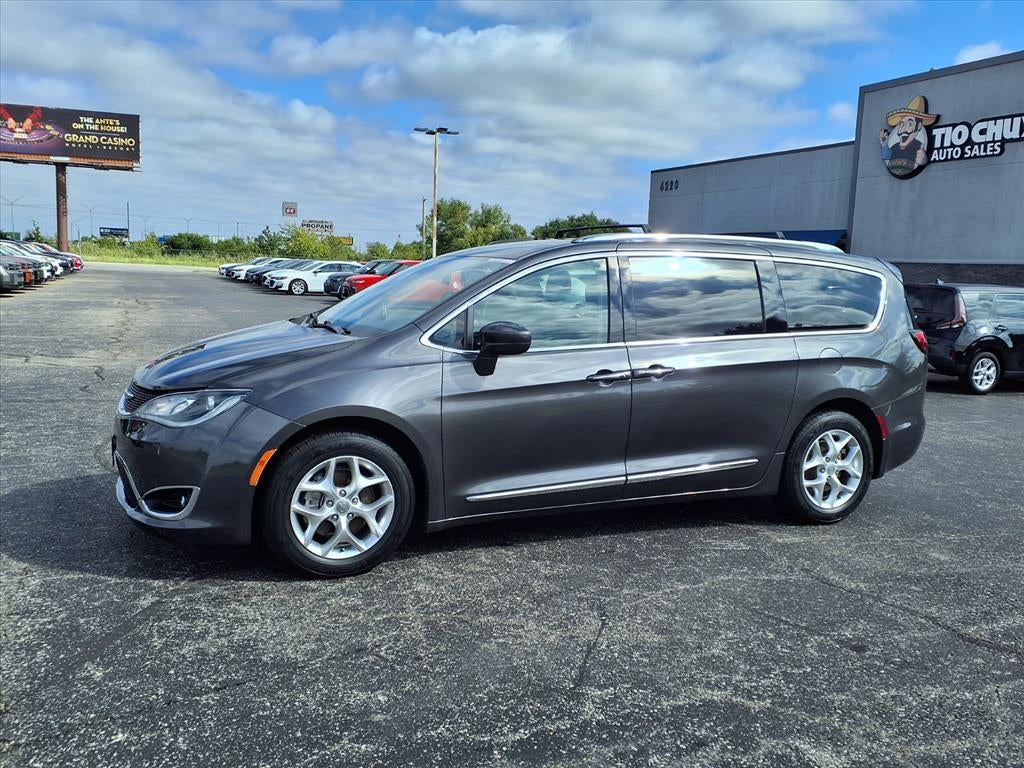 2020 Chrysler Pacifica Touring L