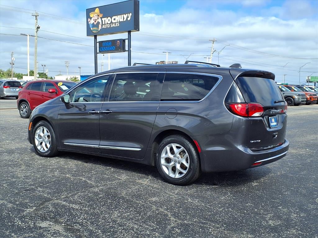 2020 Chrysler Pacifica Touring L