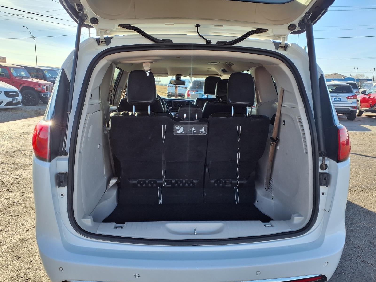 2019 Chrysler Pacifica Touring L