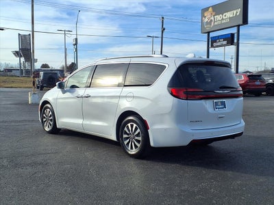 2021 Chrysler Pacifica Touring L