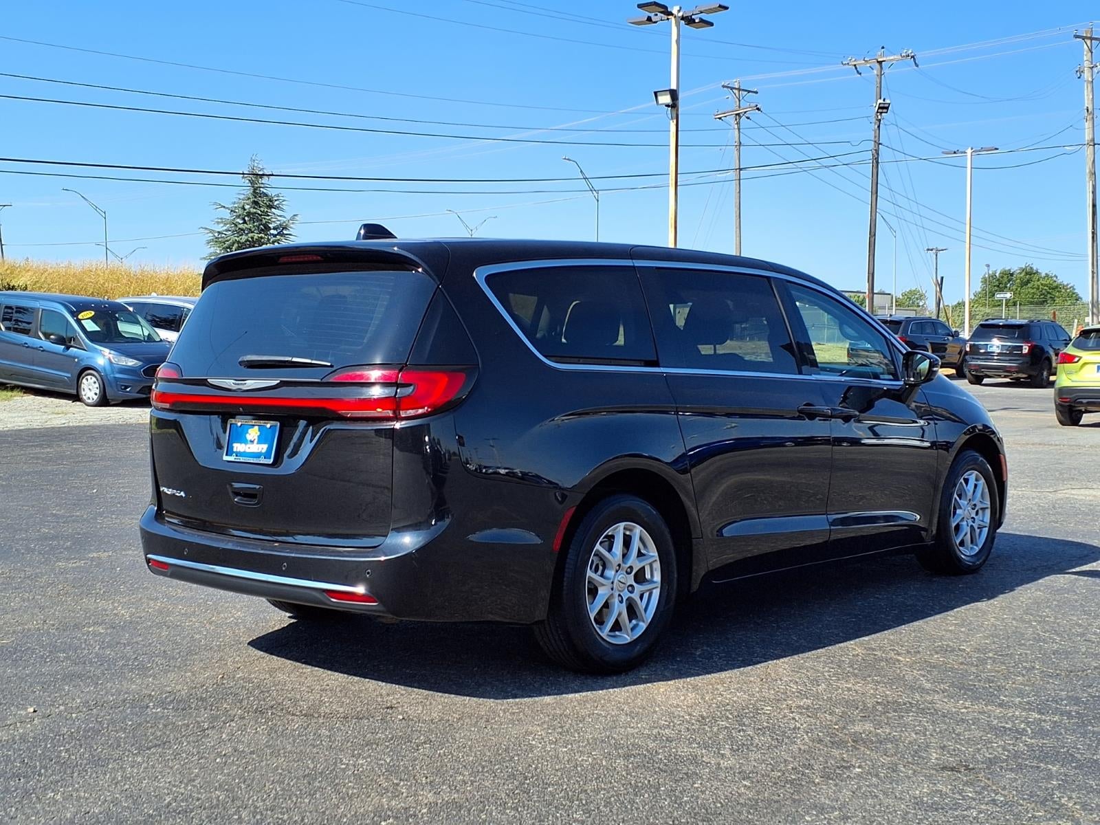 2024 Chrysler Pacifica Touring L