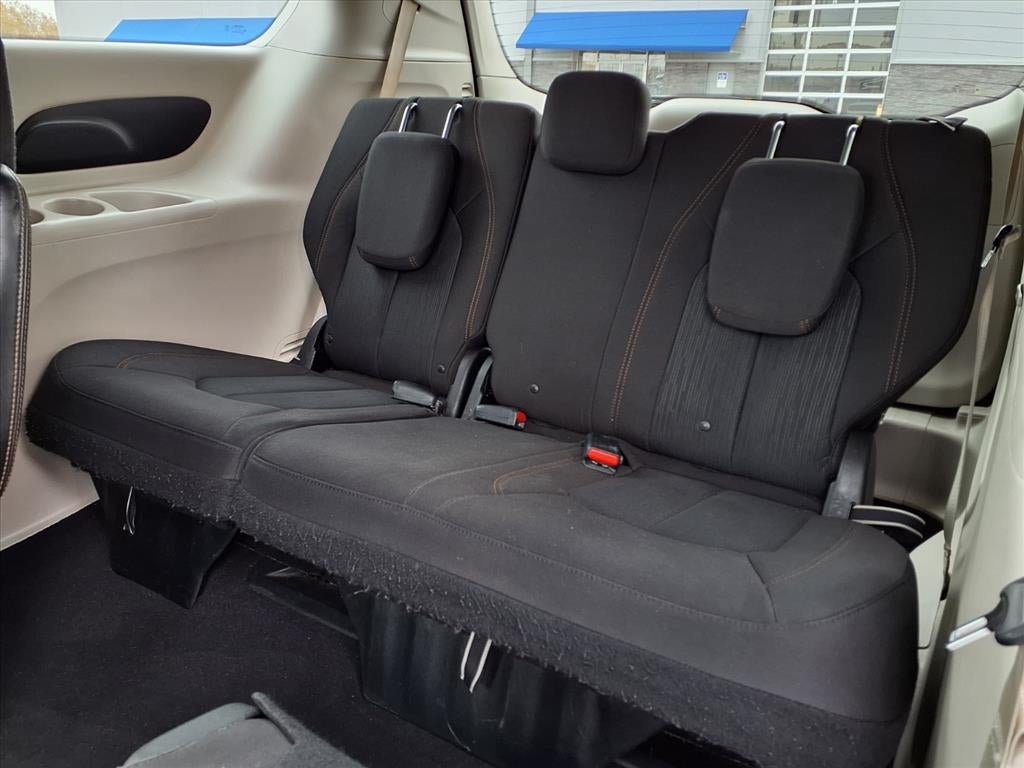 2017 Chrysler Pacifica LX