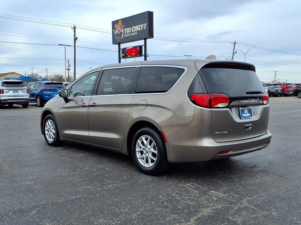2017 Chrysler Pacifica LX