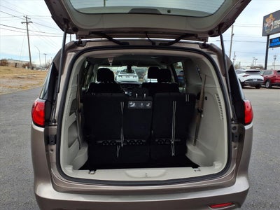 2017 Chrysler Pacifica LX