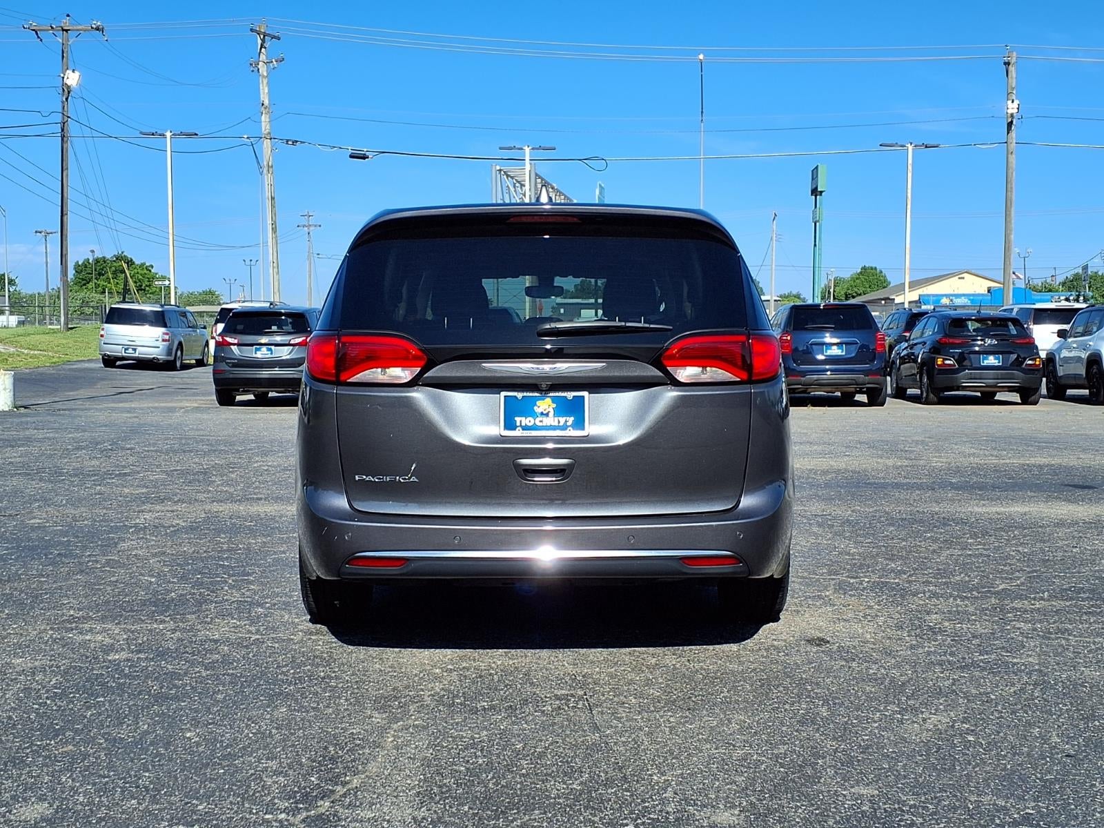 2020 Chrysler Pacifica Touring