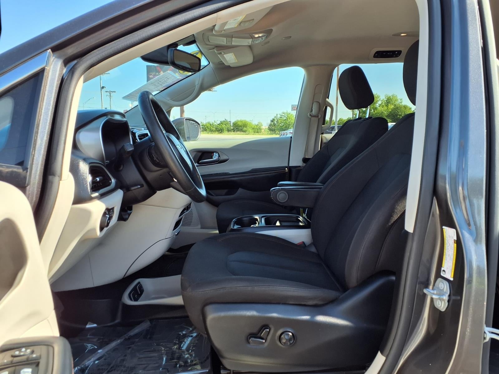 2020 Chrysler Pacifica Touring