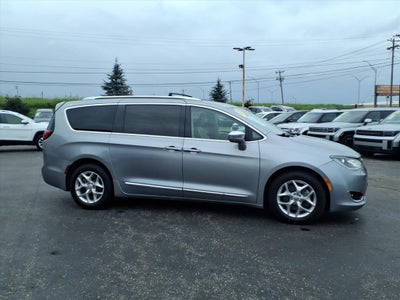 2020 Chrysler Pacifica Limited