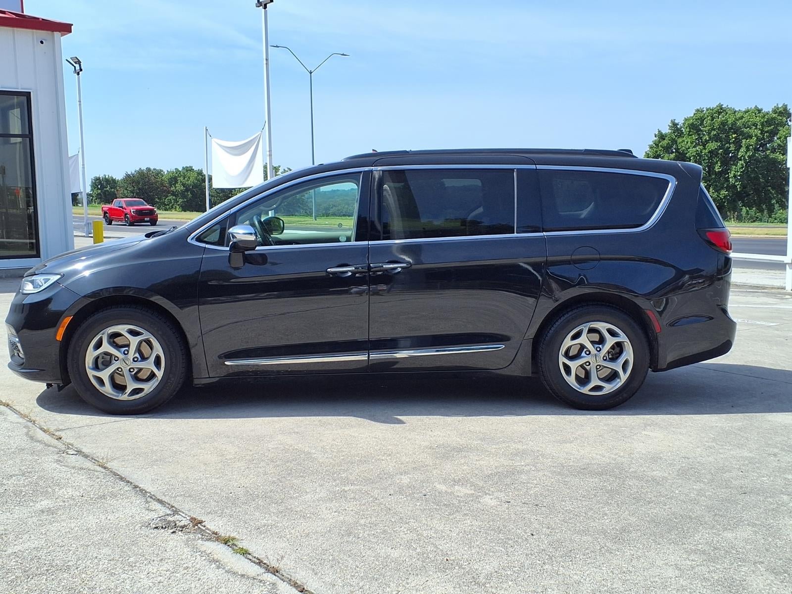 2023 Chrysler Pacifica Limited